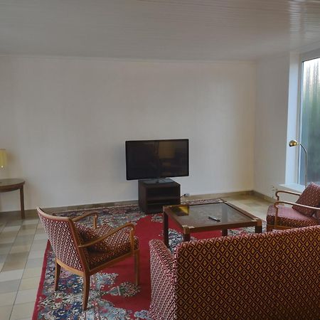 Ruhiges Haus Mit Privatem Garten Halstenbek Esterno foto