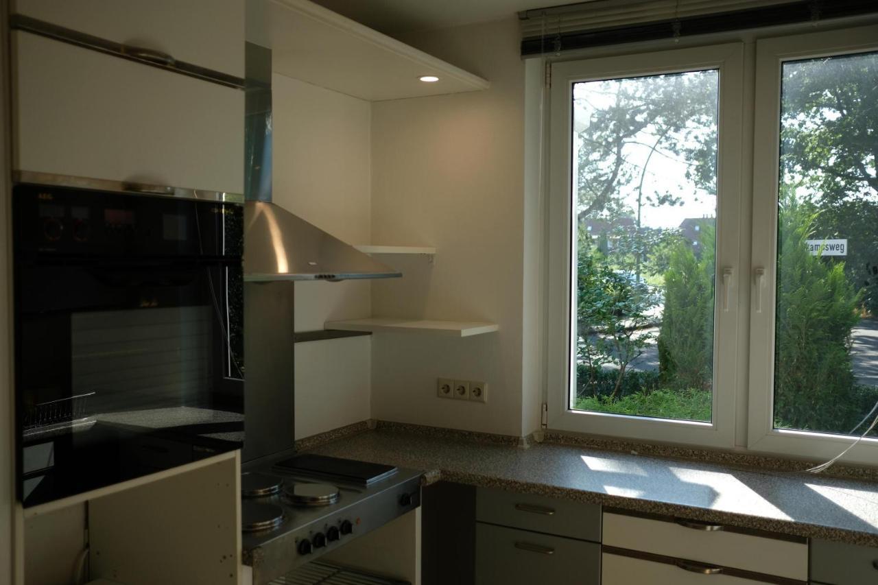 Ruhiges Haus Mit Privatem Garten Halstenbek Esterno foto